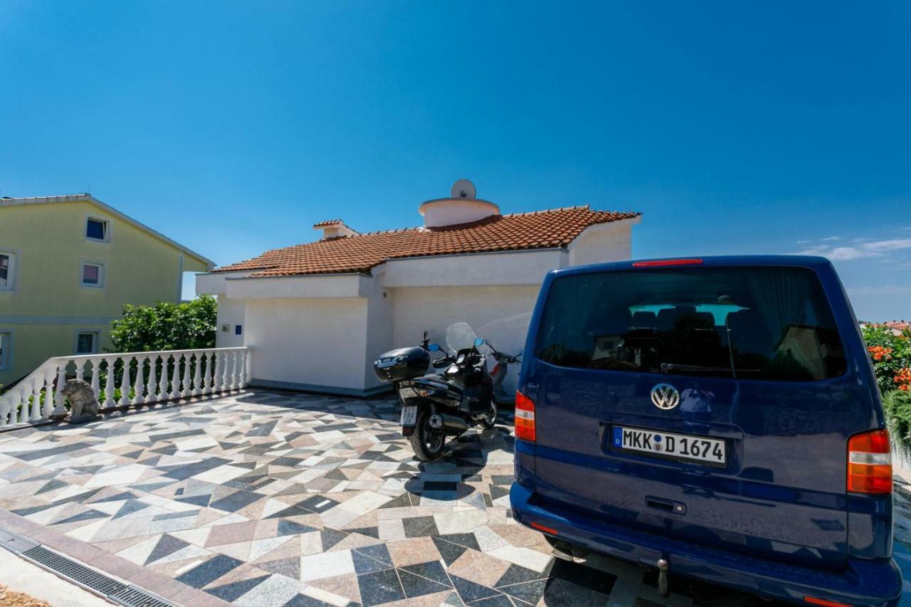 Guesthouse Halilagic Krk Town Exterior foto